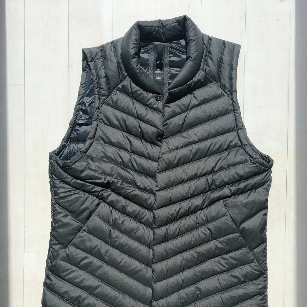Lulu Lemon Men’s Puffer Vest